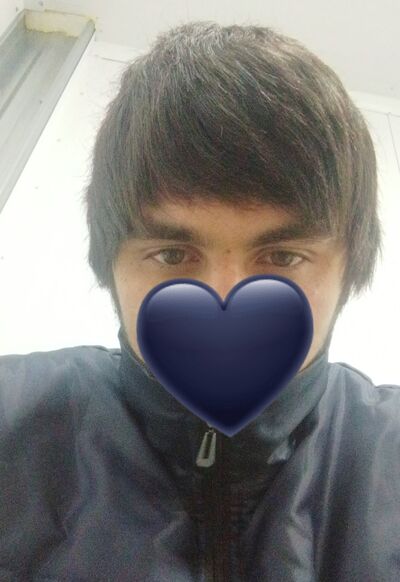  ,   Adam, 25 ,   ,   