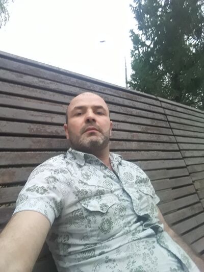  ,   Salim, 45 ,   ,   