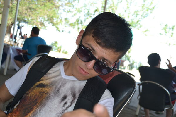  ,   DJ, 26 ,   