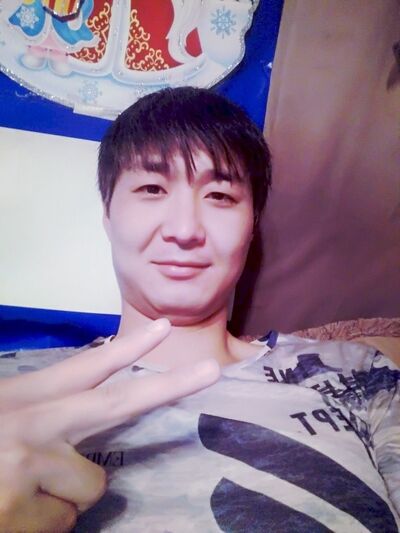  ,   Rus, 32 ,   ,   , c 