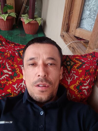  ,   Javlonbek, 33 ,   ,   