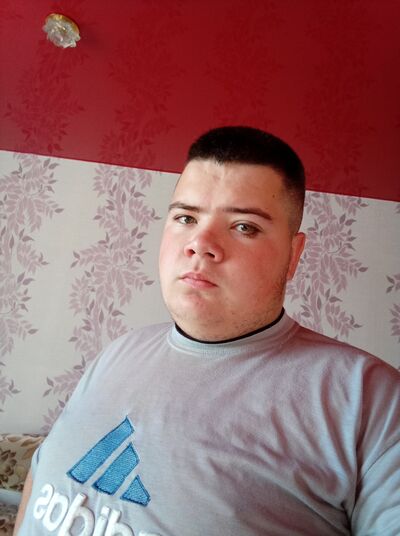 ,   Artem, 22 ,   ,   