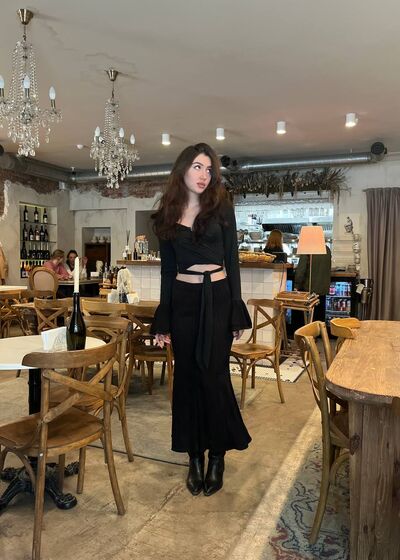  ,   Karina, 27 ,   ,   