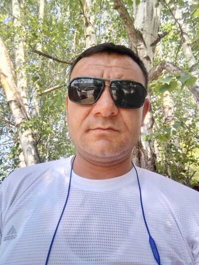  ,   Abror, 43 ,   c 