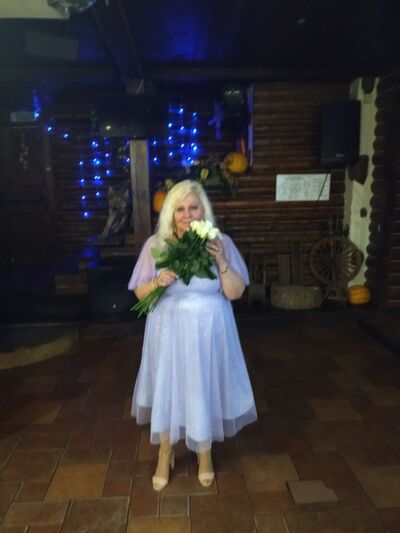  ,   Elena, 58 ,     