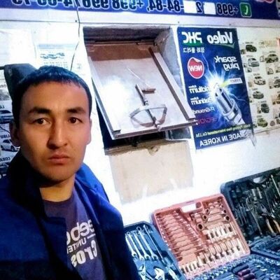  ,   Ilxom, 37 ,   ,   