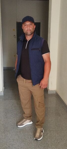   ,   Ferhad, 36 ,   ,   