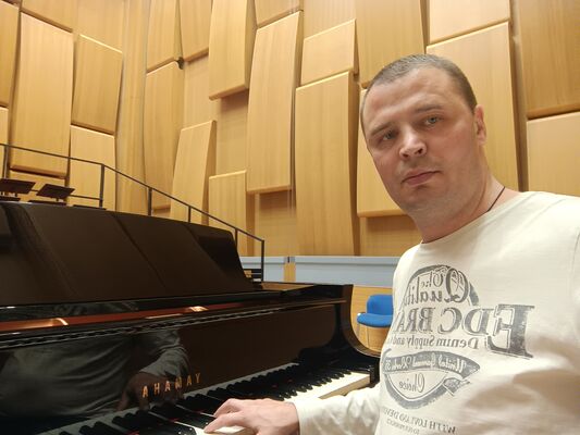  ,   Sergey, 41 ,   ,   , c , 
