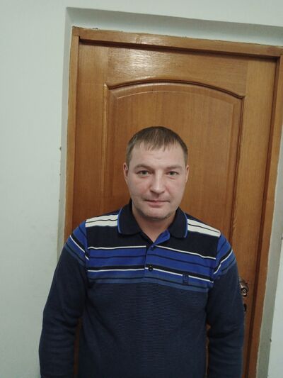  ,   Denis, 42 ,   ,   