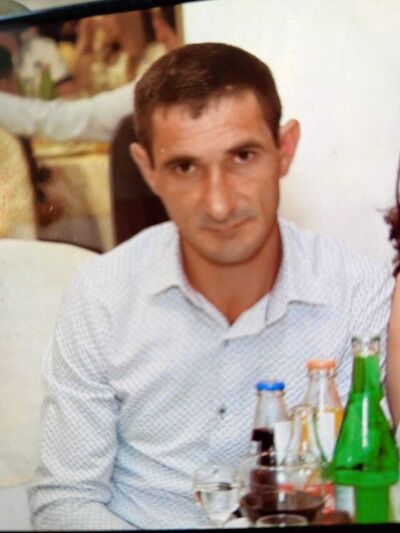  ,   Levon, 43 ,   ,   , c , 