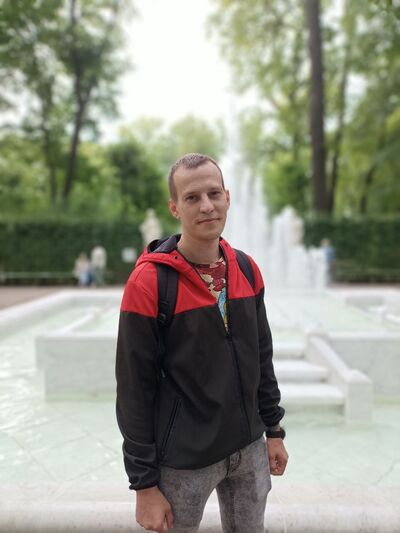  ,   Anton, 33 ,   ,   