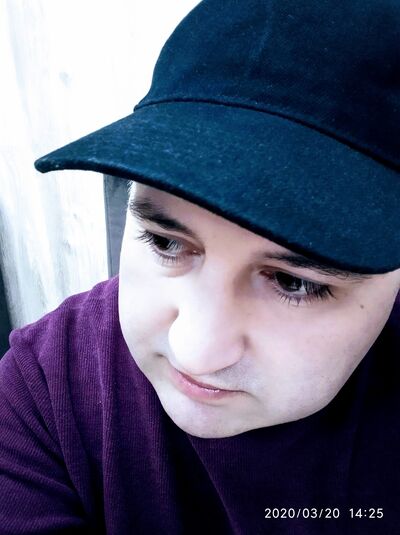  ,   Ruslan, 44 ,   c 