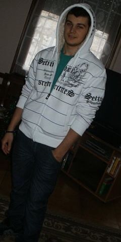  ,   Ion, 33 ,   ,   , c 
