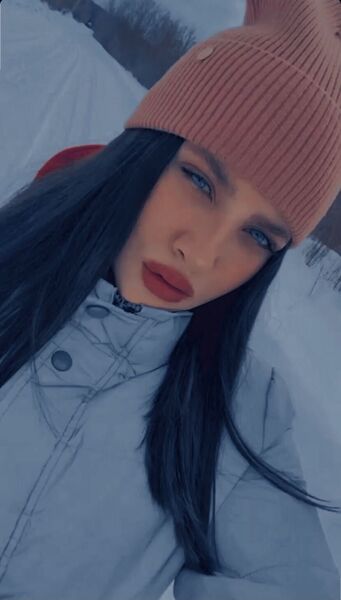  -,   Diana, 22 ,   ,   , 