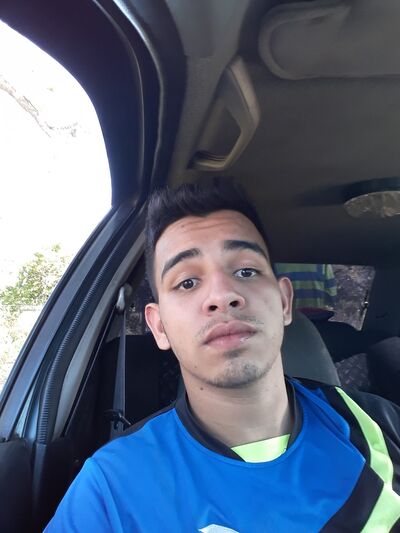  ,   Enrique, 24 ,   ,   , c 