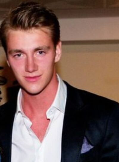  ,   Alan, 19 ,   ,   