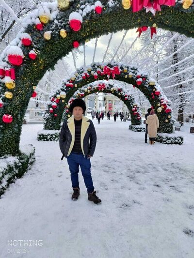  ,   Oxunjon, 26 ,   ,   