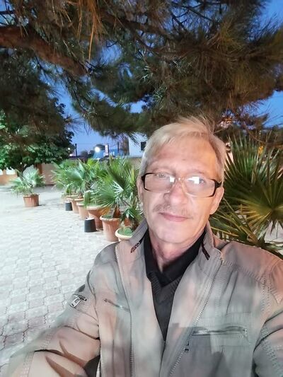  ,   Vitan Vitt, 52 ,  