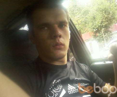  2042748  Mihail, 35 ,    