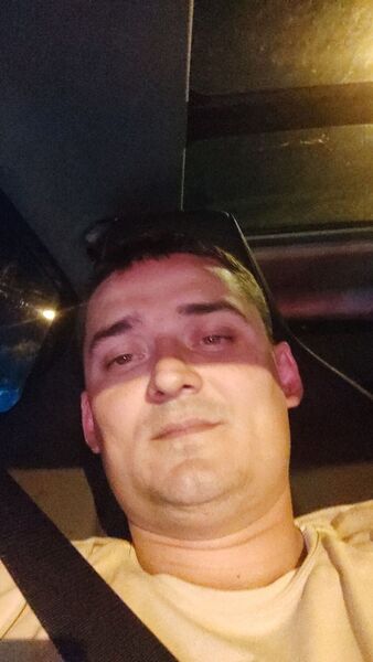  ,   Yurui, 33 ,   