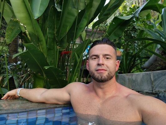  ,   Artem, 35 ,     , c 