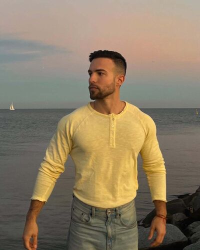  ,   Pavel, 35 ,   ,   , c 
