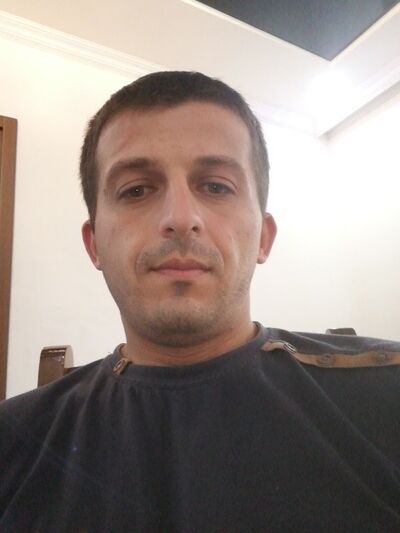  ,   Zviad, 37 ,   ,   , c 