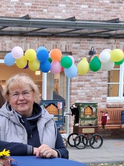  Neuruppin,   Verona, 64 ,     , c , 