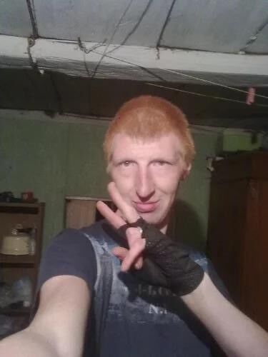 8739848  Sergei, 45 ,    