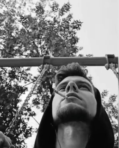  ,   Bigbanana, 23 ,  