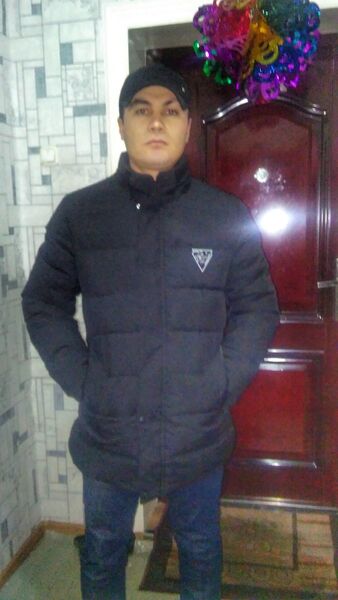  ,   Usmon, 40 ,   