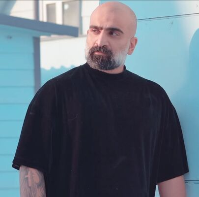  ,   Navid, 35 ,   ,   