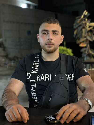  ,   Mohammad, 25 ,   ,   