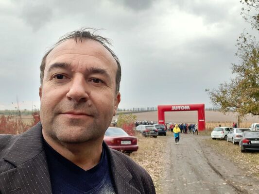  ,   Valensiu, 52 ,   ,   , c 