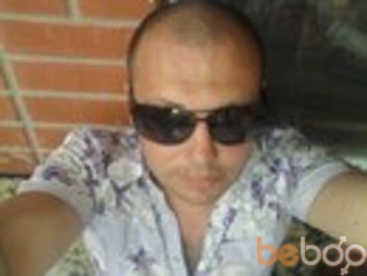  ,   Alex, 39 ,   