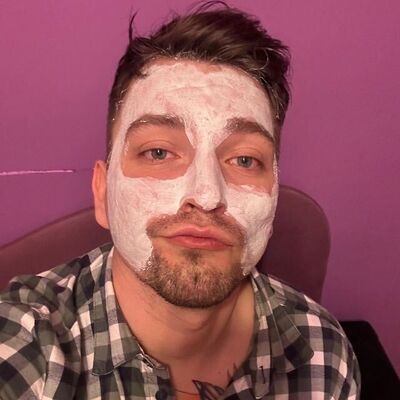  ,   Denis, 32 ,   ,   , c , 