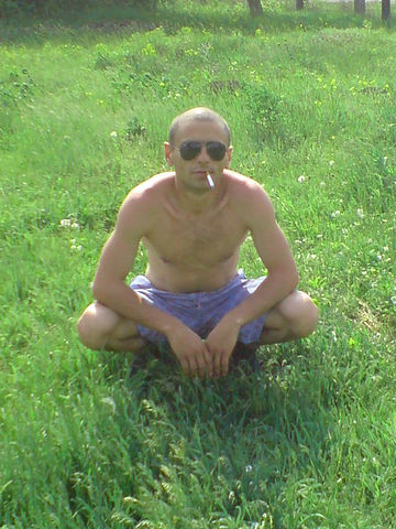  ,   Denis, 42 ,   ,   
