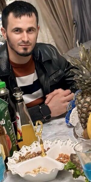  ,   Ilyas, 32 ,   ,   