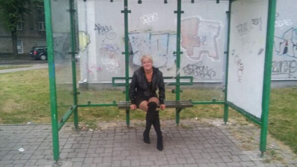  ,   Anjuta, 47 ,   ,   , c 