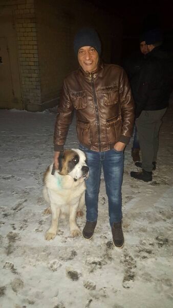  ,   Amer, 48 ,  