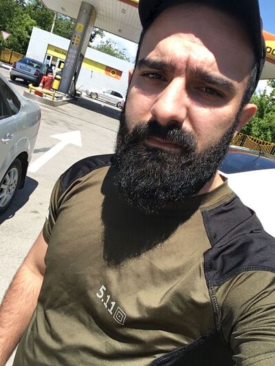  --,   Ivan, 33 ,   ,   , 