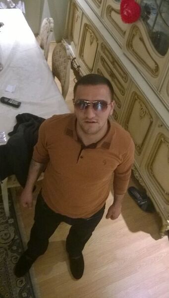  ,   Narek, 33 ,   ,   