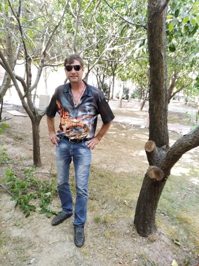  ,   Robert, 58 ,     