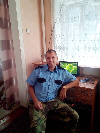  ,   Urii, 40 ,     , c 