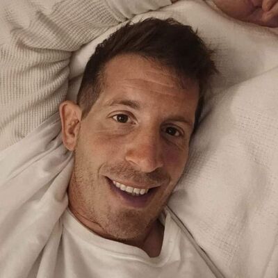  Newton,   Matthew, 43 ,   ,   , c , 