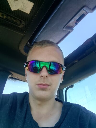  ,   Roman, 18 ,     , c 