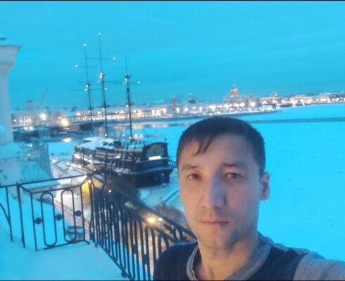  -,   Nik, 25 ,   ,   