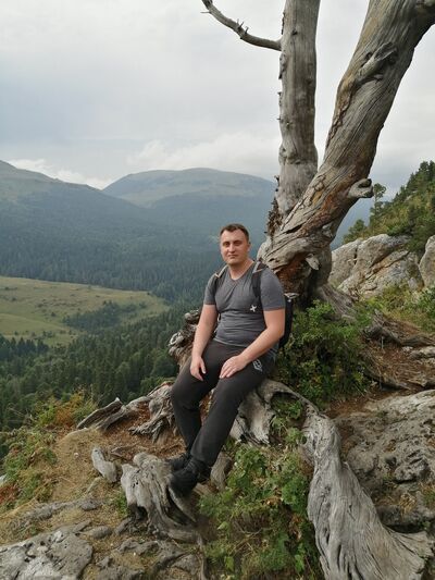  --,   Pavel, 33 ,   ,   , c 