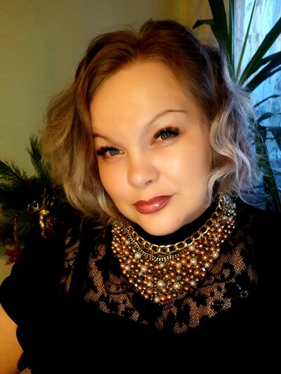  ,   Diana, 43 ,   