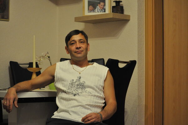  Nuernberg,   Andrey, 53 ,   ,   , c 